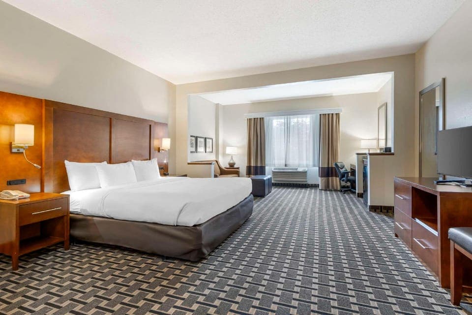Suite room
