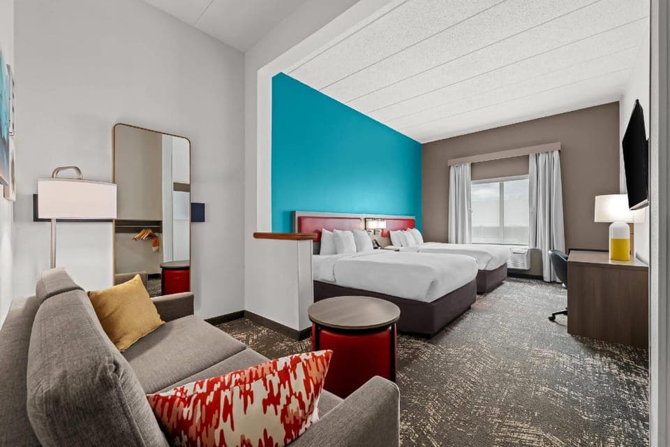 Suite room