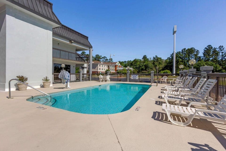 Amenity (Guest room)