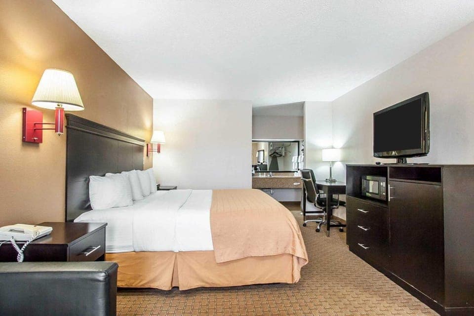 Guestroom