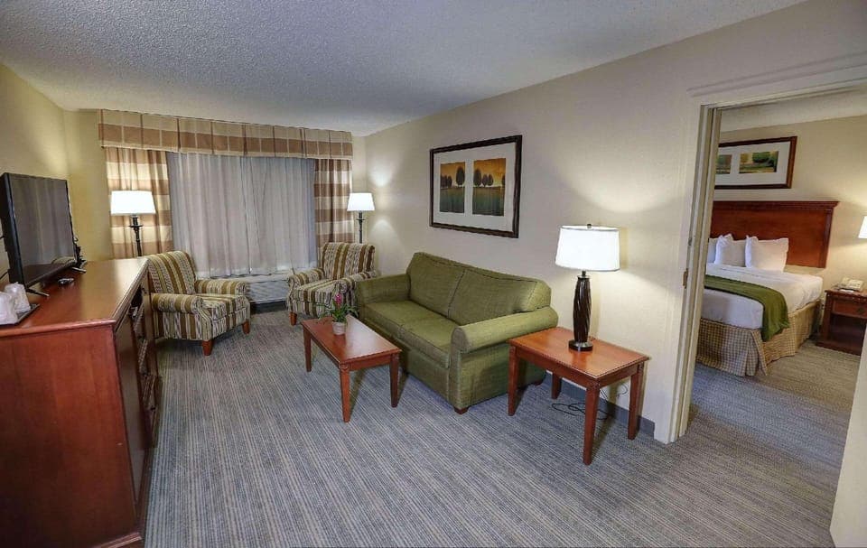 Suite room