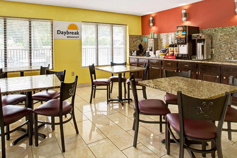 Coffee shop