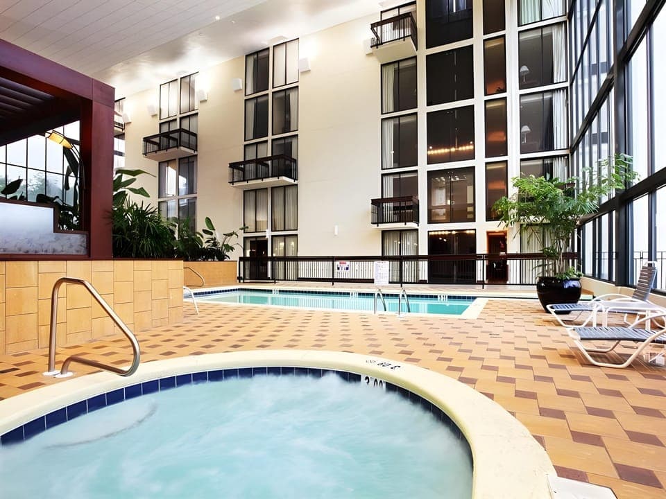 Hot tub