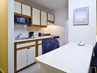 Extended Stay America Suites - Columbia - Greystone Hotel in West Columbia