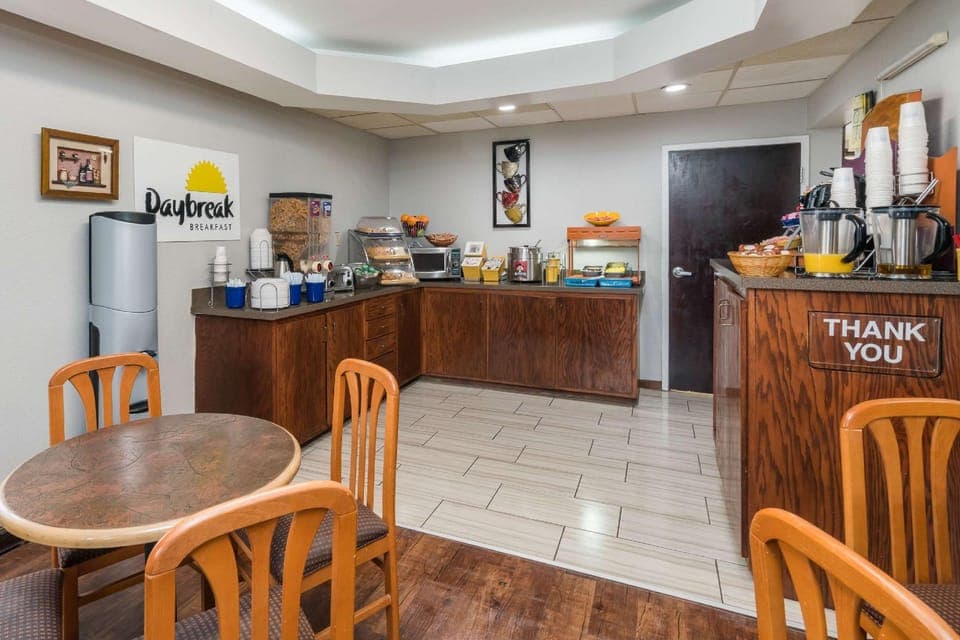Coffee shop