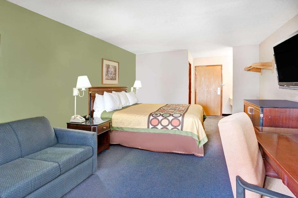 Suite room