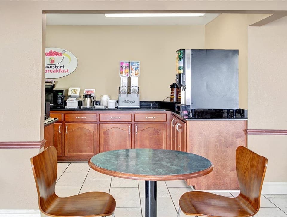 Coffee shop
