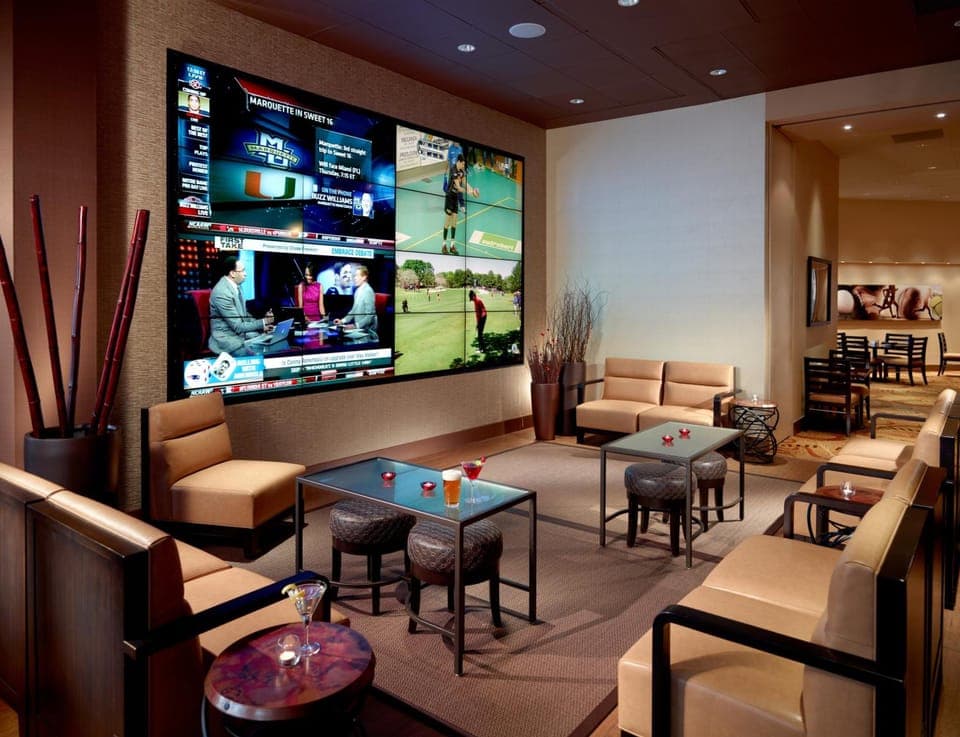 Bar/lounge