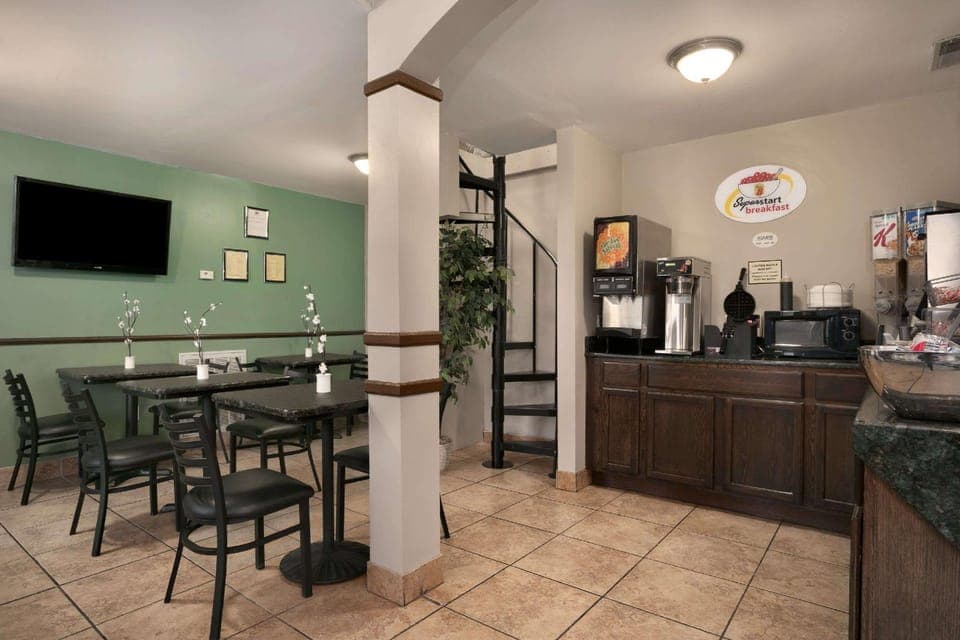 Coffee shop
