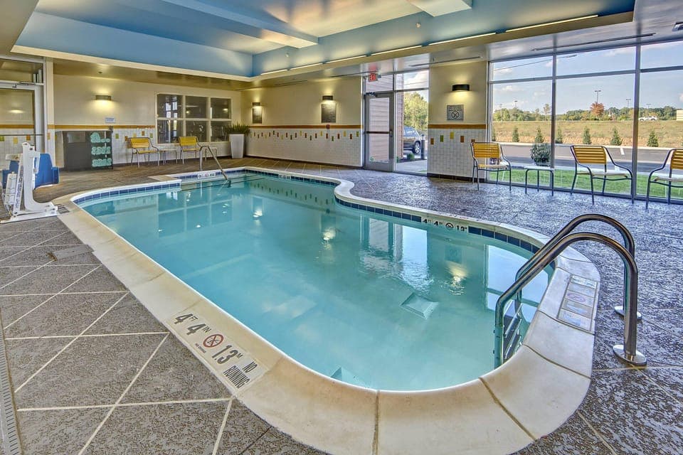 Swimming pool