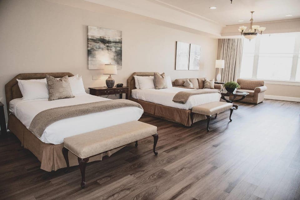 Suite room