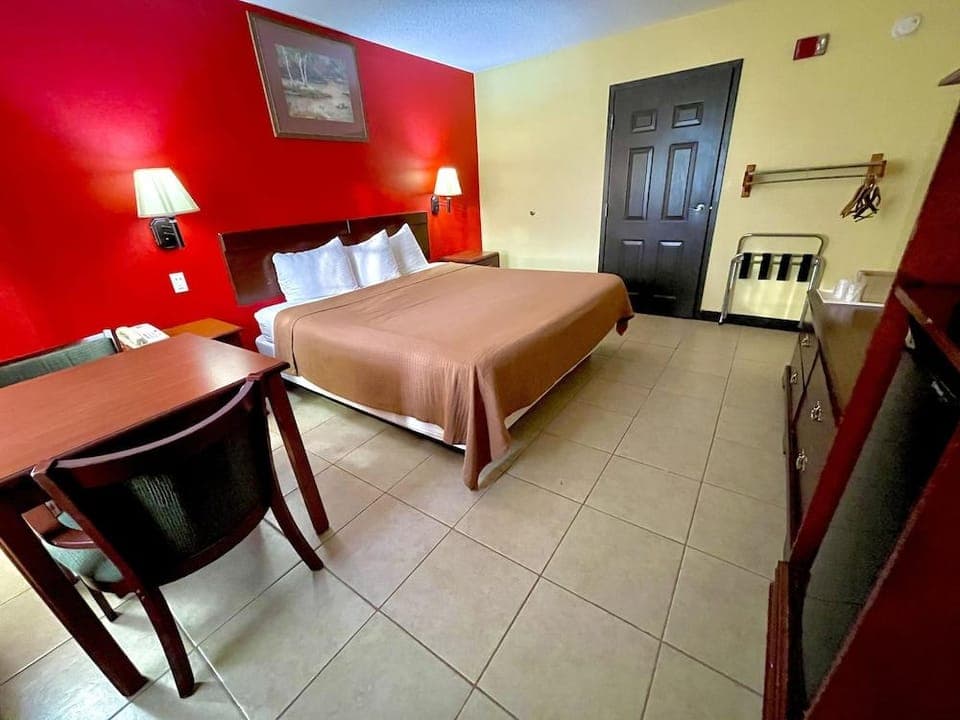 Guestroom