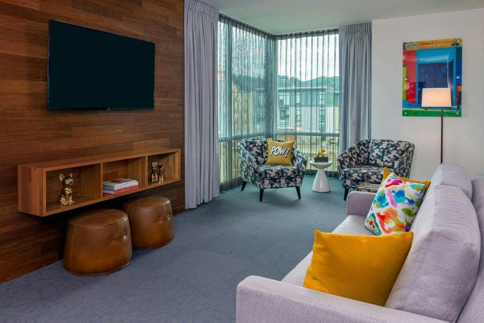 Guestroom