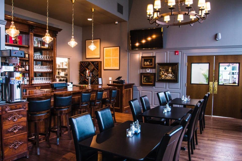 Bar/lounge