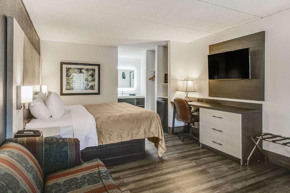 Guestroom