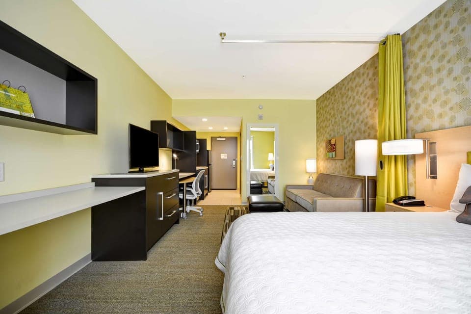 Guestroom