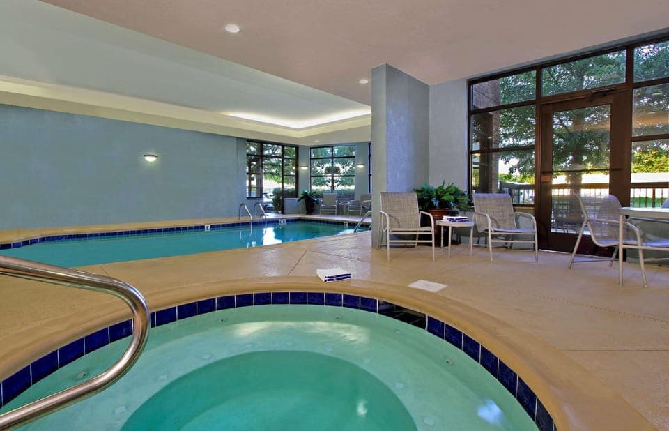 Hot tub