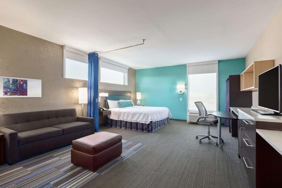Guestroom