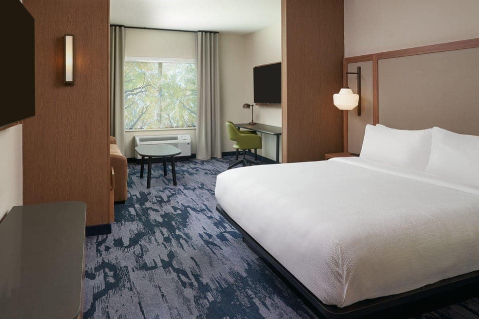 Suite room