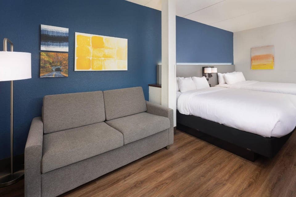 Guestroom