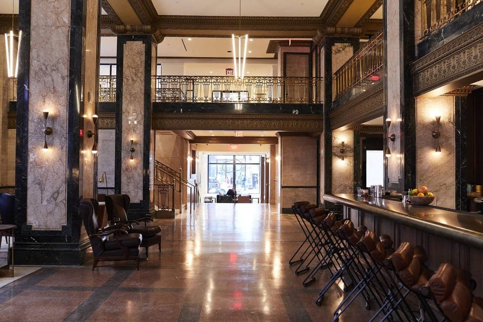 Bar/lounge