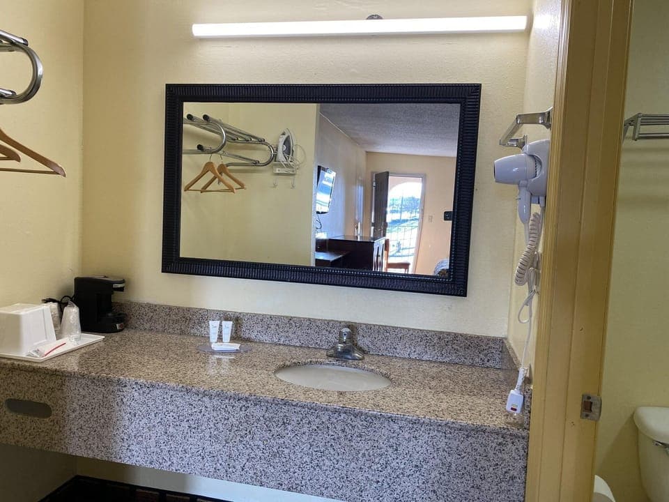 Best Inn Hotel in Evans