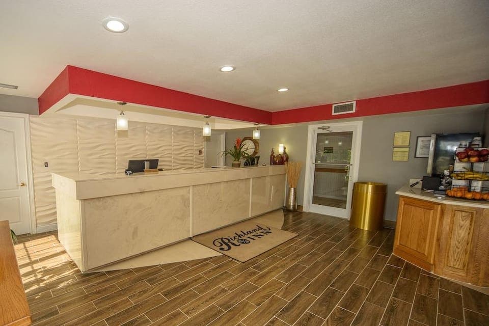 Richland Inn Lawrenceburg Hotel in Tennessee
