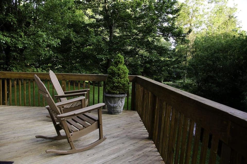 The Village Inn Hotel in Blowing Rock