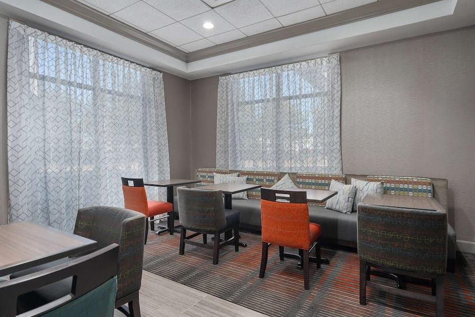 Hampton Inn by Hilton Springfield Hotel in Tennessee