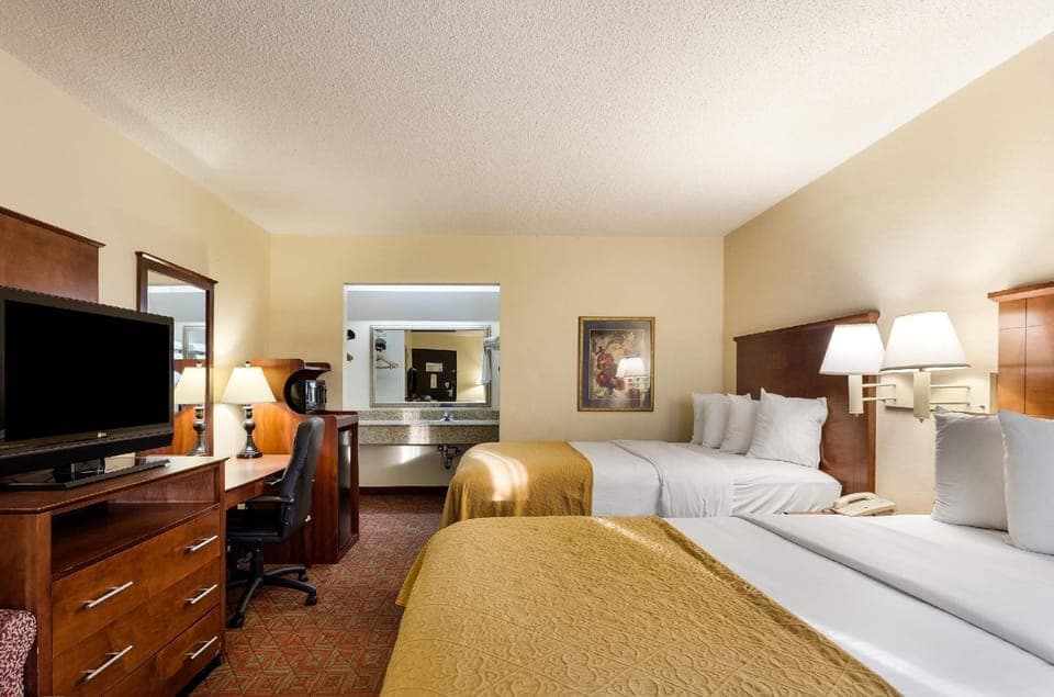 Guestroom