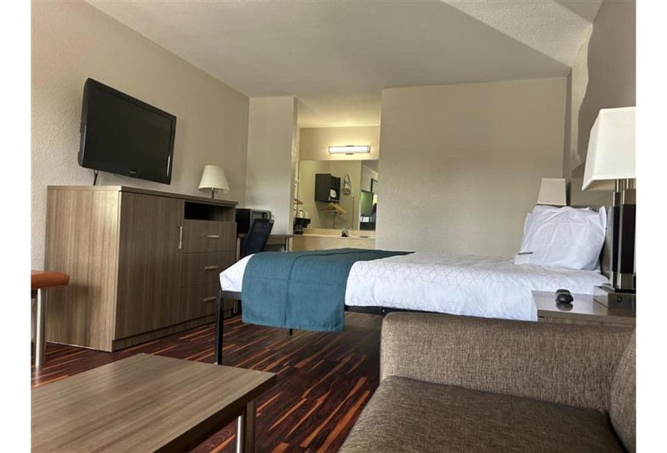 Amenity (Guest room)