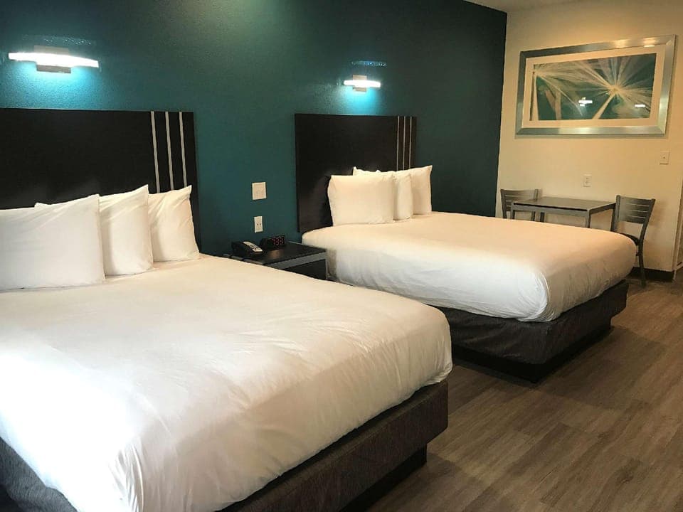 Guestroom