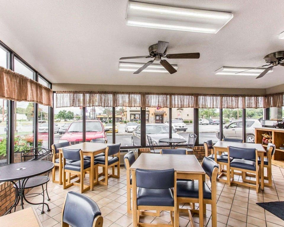 Coffee shop