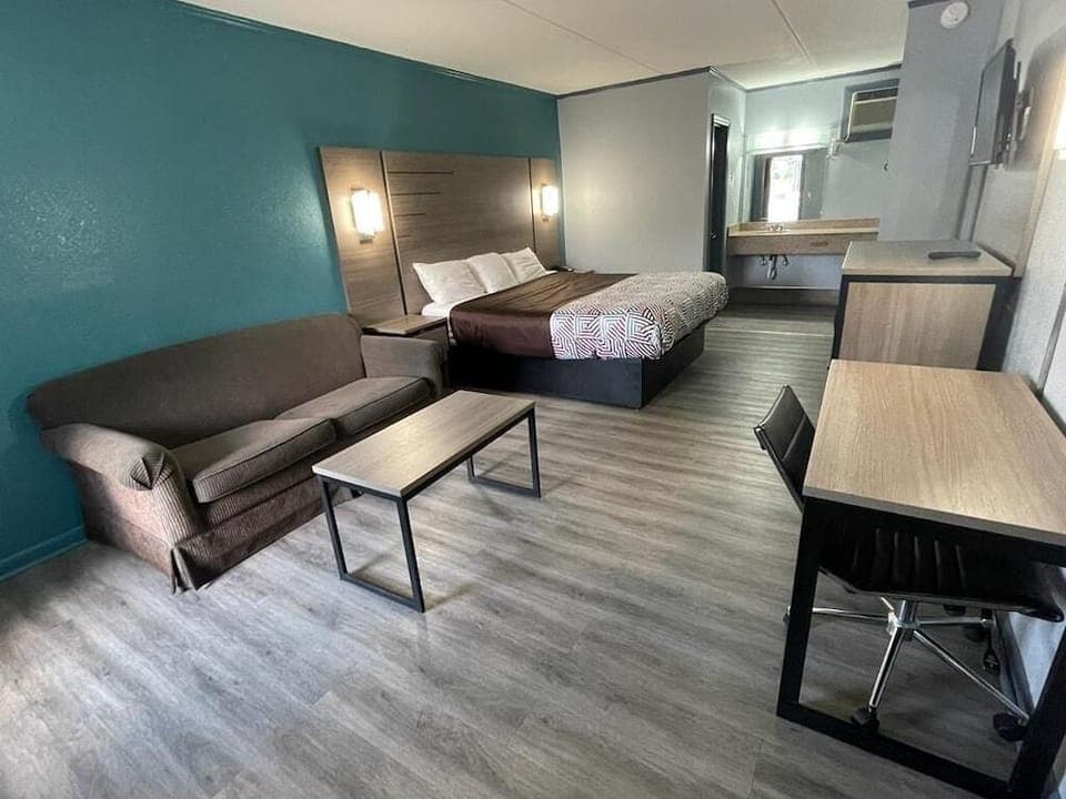 Guestroom