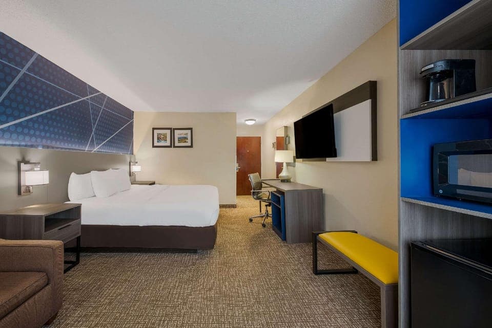 Guestroom