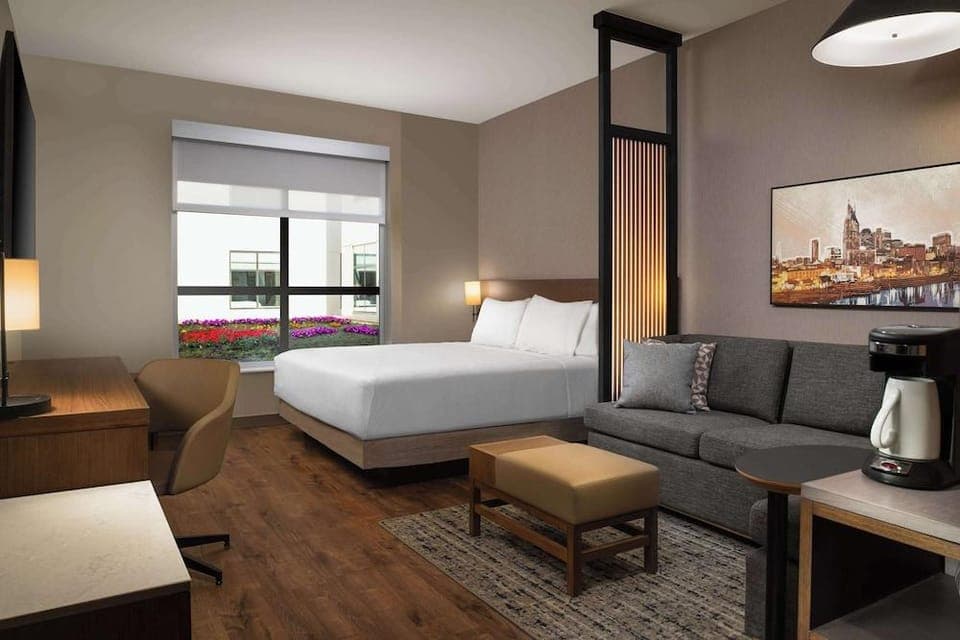 Guestroom