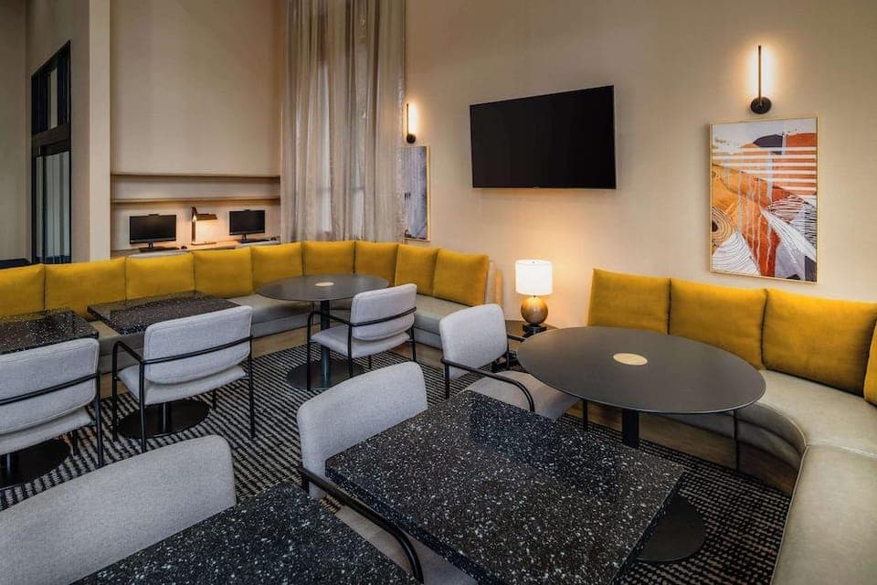 Hyatt Place Nashville Green Hills Hotel in Nashville