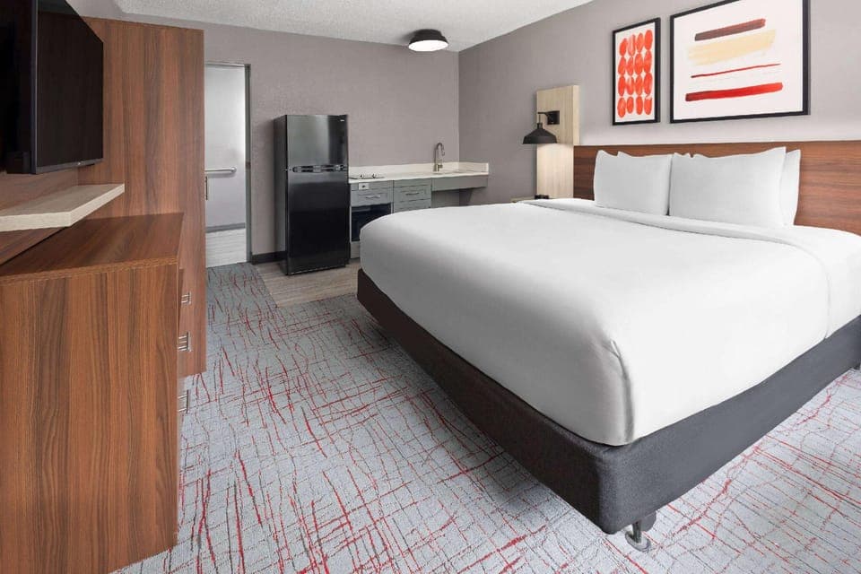 Guestroom