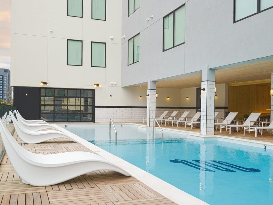 Swimming pool