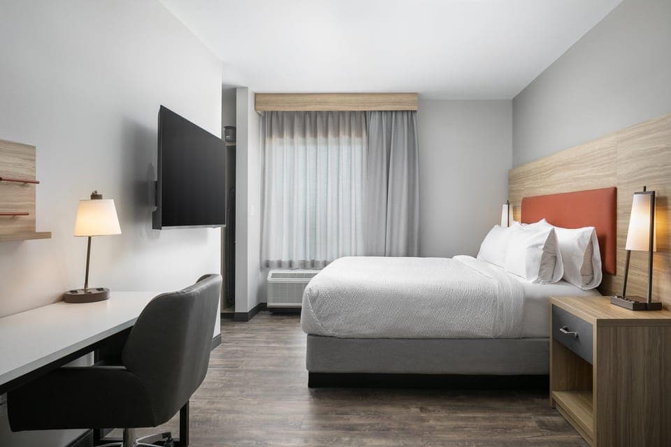 Suite room