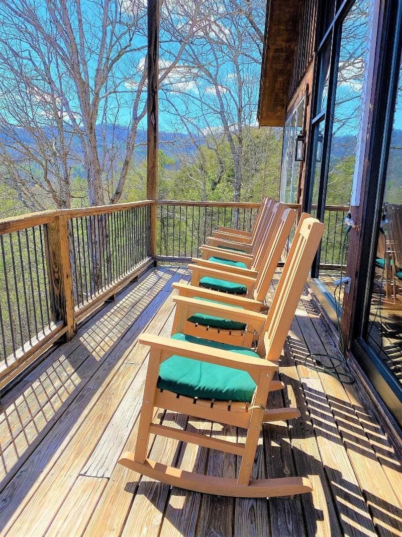 Laurel Valley Mountain Retreat Hotel in Great Smoky Mountains