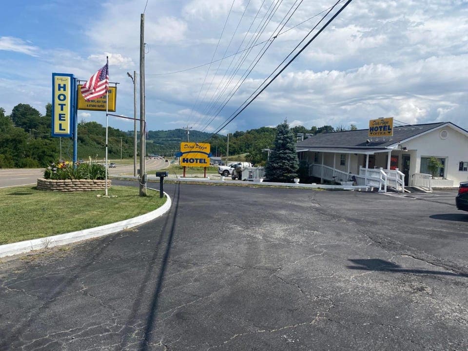 Dixie Plaza Hotel Hotel in Tennessee
