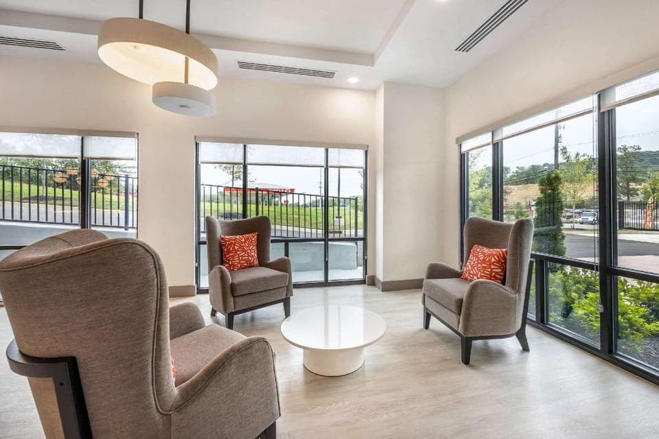 Comfort Inn & Suites Nashville - Bellevue Area Hotel in Nashville