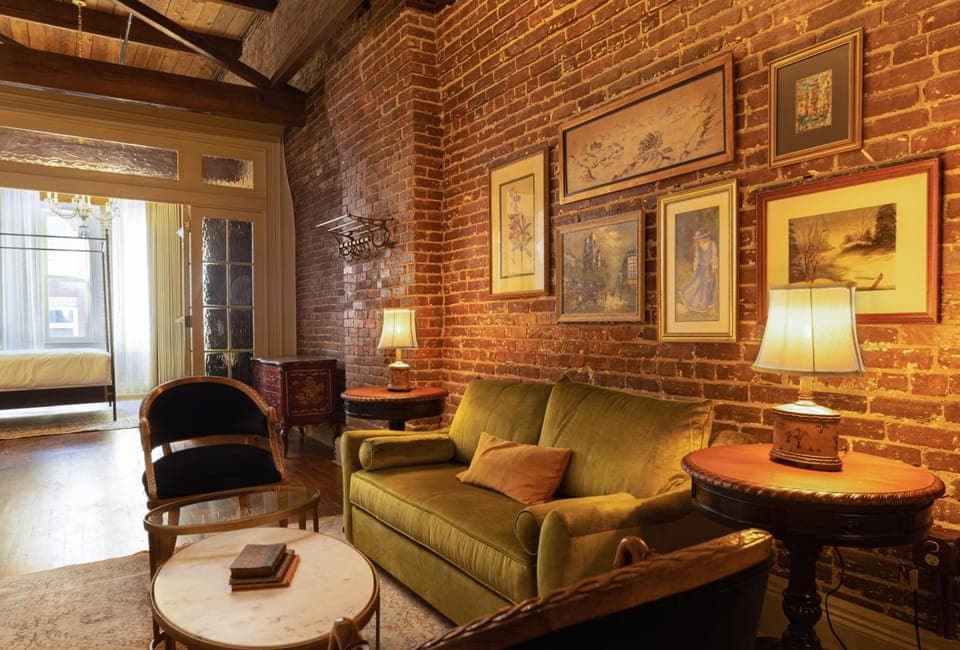Hotel Cleo, Knoxville Downtown, a Tribute Portfolio Hotel Hotel in Knoxville