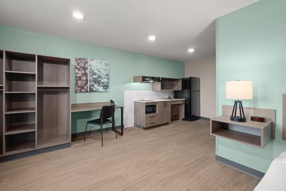 Guestroom