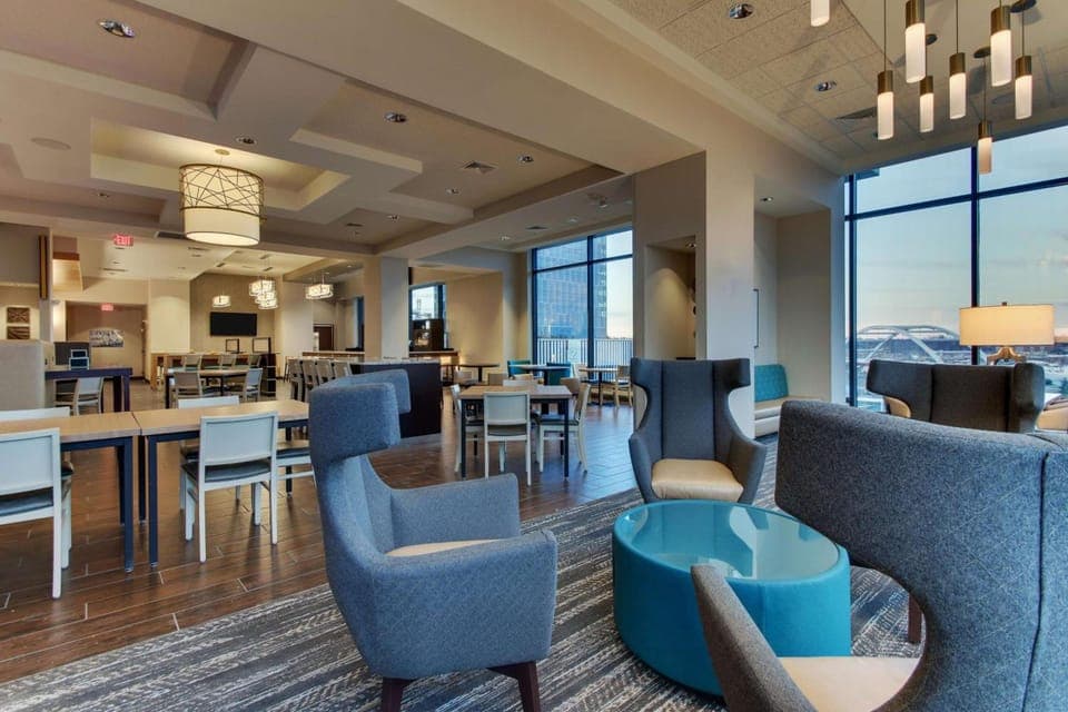 Bar/lounge