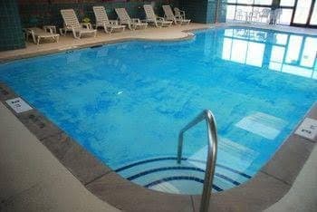 Riverview Inn Hotel in Clarksville