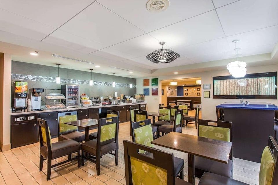 Comfort Suites Hotel in Cookeville
