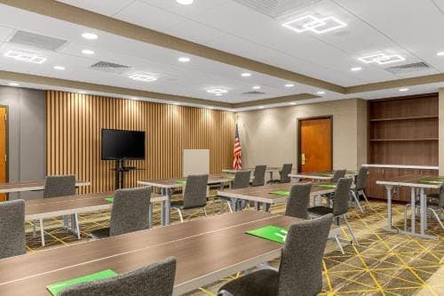 Wingate by Wyndham Cleveland Hotel in Cleveland