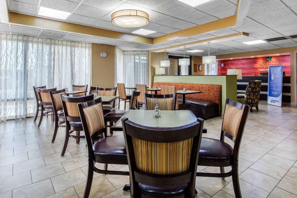 Coffee shop